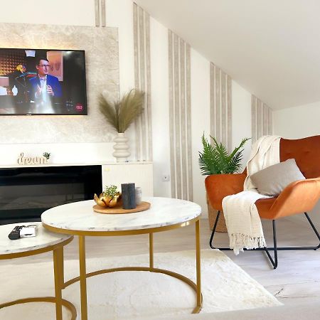 Studio Poienii - A Cozy Stay 5 Min Away From The Center Bistriţa Εξωτερικό φωτογραφία