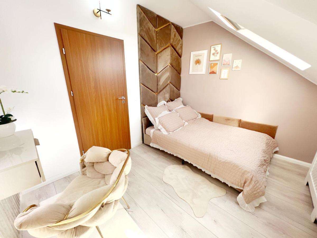 Studio Poienii - A Cozy Stay 5 Min Away From The Center Bistriţa Εξωτερικό φωτογραφία